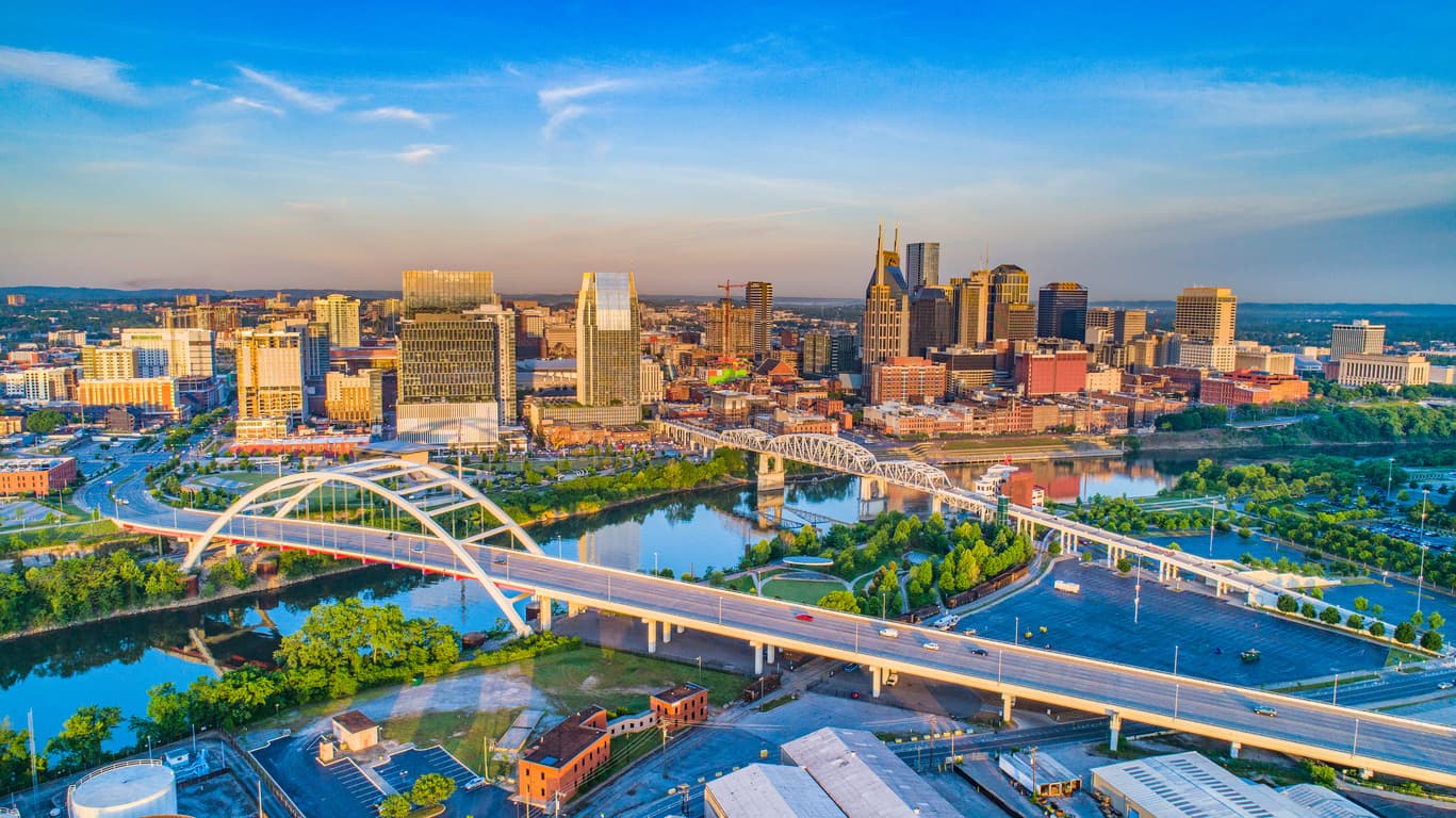 Nashville skyline.jpg