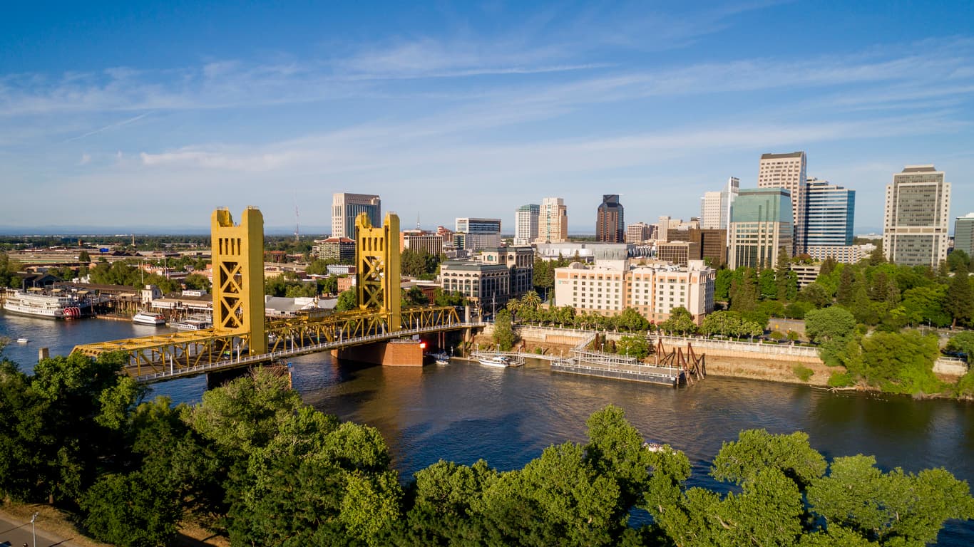 Sacramento skyline.jpg