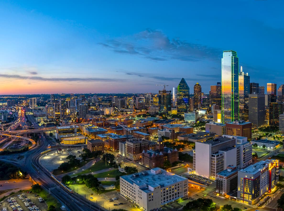 Dallas skyline.jpg