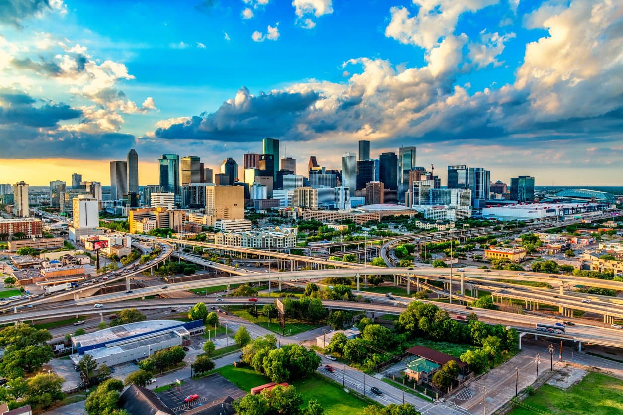 Houston skyline.jpg